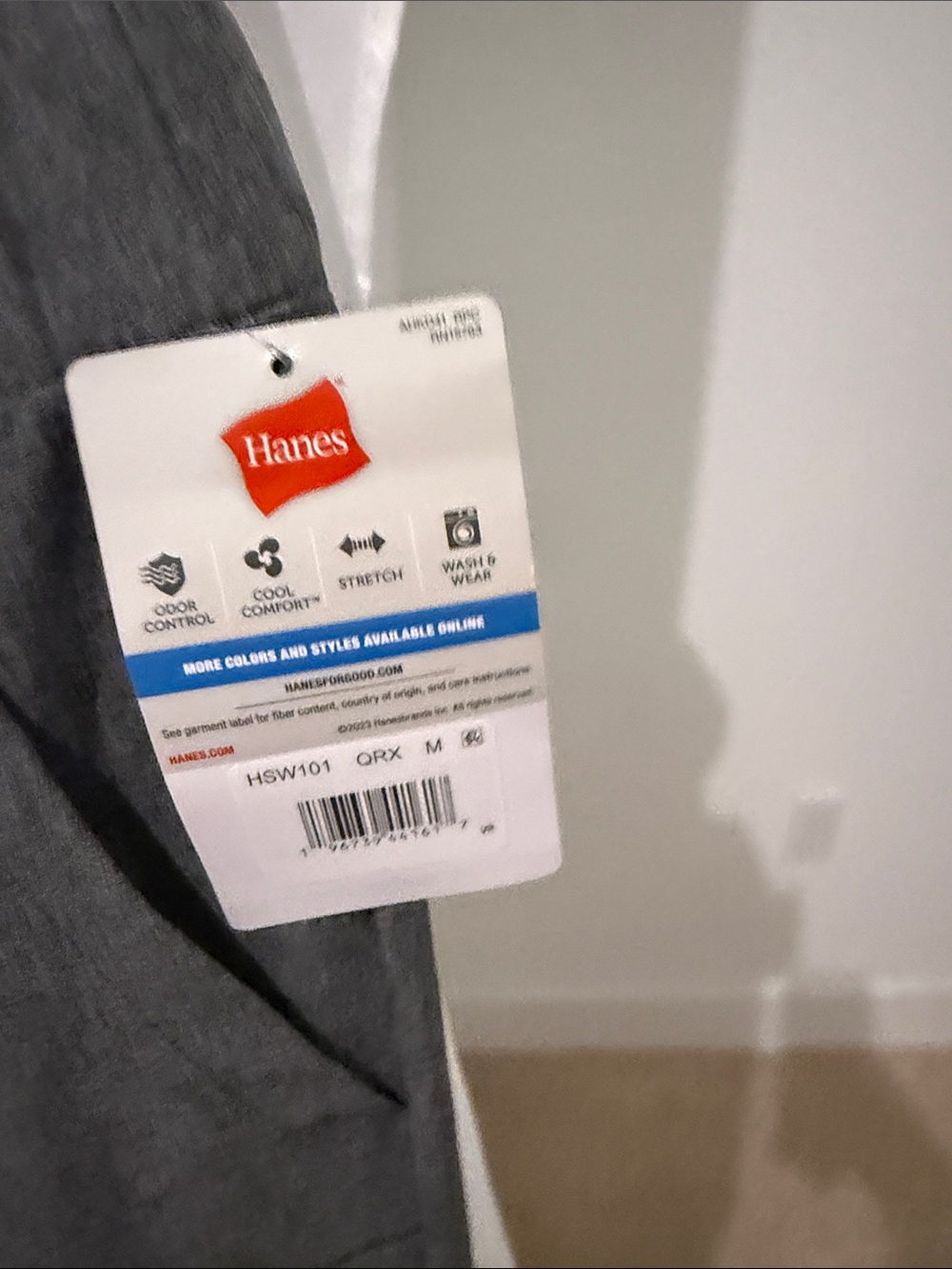 Hanes Gray Scrub set with Utility Pockets in size medium - Picture 8 of 8